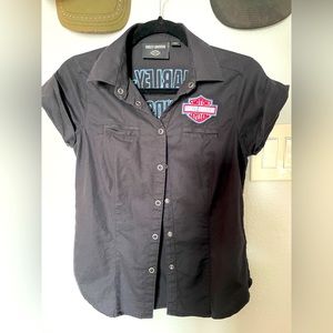 Ladie’s Black Harley Davidson Garage button down top